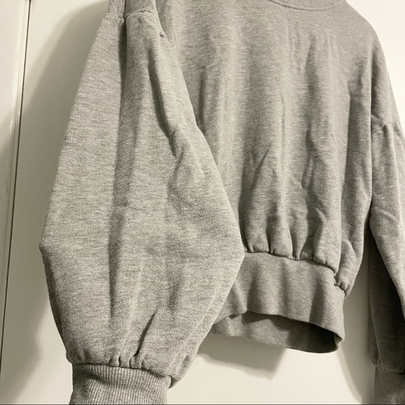 Sweatshirt with puff sleeves - Picture 3 of 5